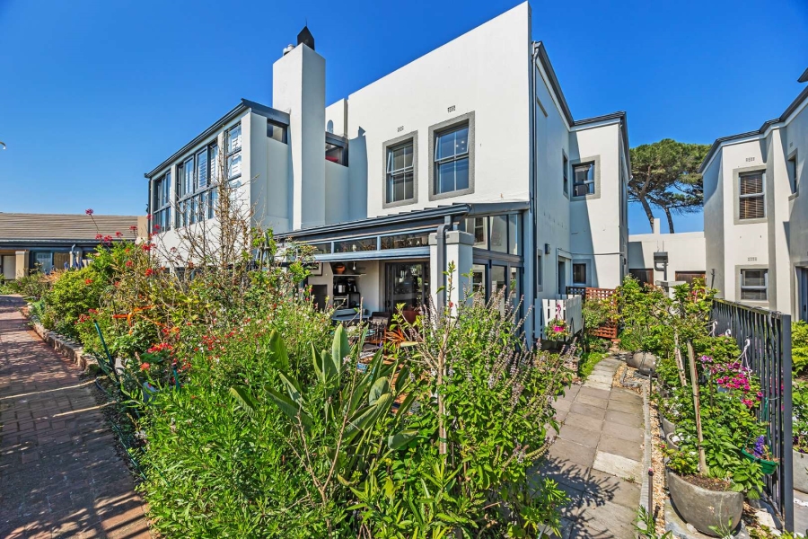 3 Bedroom Property for Sale in Baronetcy Western Cape